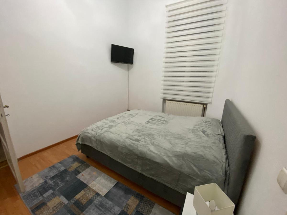 Apartament Super Central Cu Parcare Privata Apartamento Arad Exterior foto